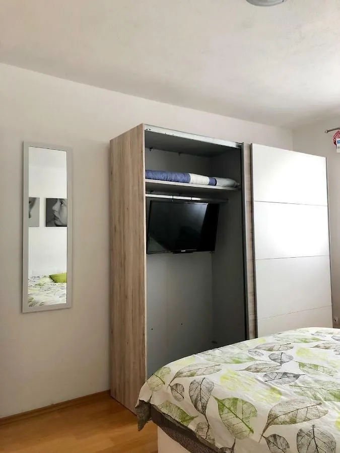 Apartmani Dujmovic Kastela Apartment
