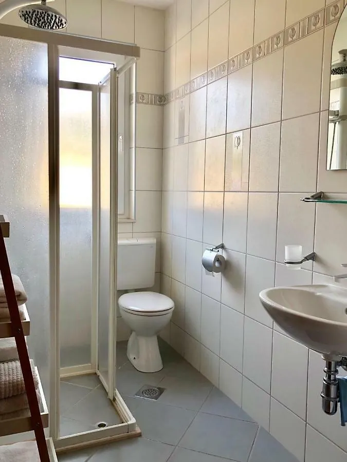 Apartment Apartmani Dujmovic Kastela Croatia